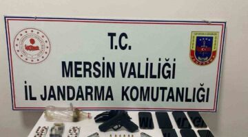 Silahla 4 Kişiyi Alıkoyup Hesaplarını Boşaltan Gasp Çetesi Çökertildi: 7 Tutuklama