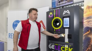 BÜYÜKŞEHİR ‘PLASTİKSİZ’ BİR DÜNYA İÇİN ÇALIŞIYOR