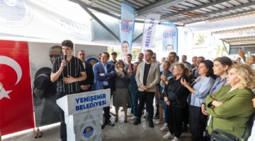 Yenişehir Belediyesi yenilenen üretici kadın pazarını açtı.