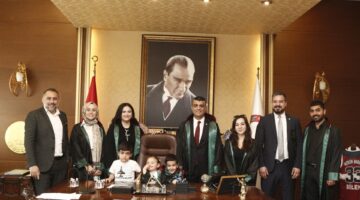 BARO BAŞKANI ÖZDEMİR, KOLTUĞUNU 23 NİSAN’DA ÇOCUKLARA EMANET ETTİ