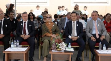 MERSİN VALİLİĞİMİZ KOORDİNASYONUNDA, İL SAĞLIK MÜDÜRLÜĞÜMÜZ VE İL MILLÎ EĞİTİM MÜDÜRLÜĞÜMÜZ İŞ BİRLİĞİYLE GERÇEKLEŞTİRİLEN “SAĞLIKLI ÇOCUK, SAĞLIKLI GELECEK PROGRAMI” TOROSLAR 19 MAYIS İLKOKULUNDA GERÇEKLEŞTİRİLDİ