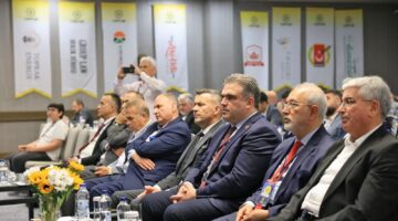 MERSİN’DE “USPUM SURİYE ZİRVESİ” DÜZENLENDİ
