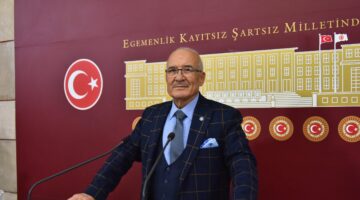 İYİ Parti Mersin Milletvekili Burhanettin Kocamaz ,NATO PA toplantılarına katılmak üzere ABD’ye giden Grup Başkan Vekilimiz Sayın Turhan Çömez diplomatik pasaportu olmasına rağmen vize almak zorunda kalmıştır dedi.