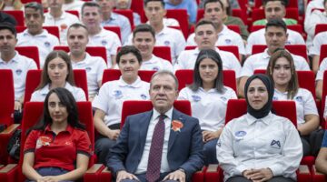 SEÇER’DEN PERSONELE: “HALKIN MEMNUNİYETİNİ SİZLERE BORÇLUYUZ”