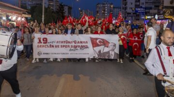 MEZİTLİ’DE 19 MAYIS COŞKUSU DORUKLARA ULAŞTI