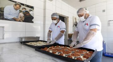 BÜYÜKŞEHİR, CENAZE HİZMETLERİ İLE VATANDAŞLARI YALNIZ BIRAKMIYOR