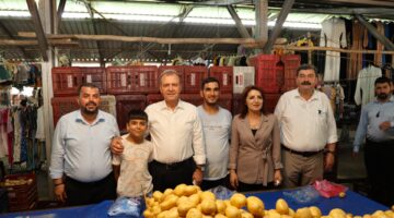BAŞKAN YILDIZ VE BAŞKAN SEÇER’DEN GÜNEYKENT SEMT PAZARINA ZİYARET