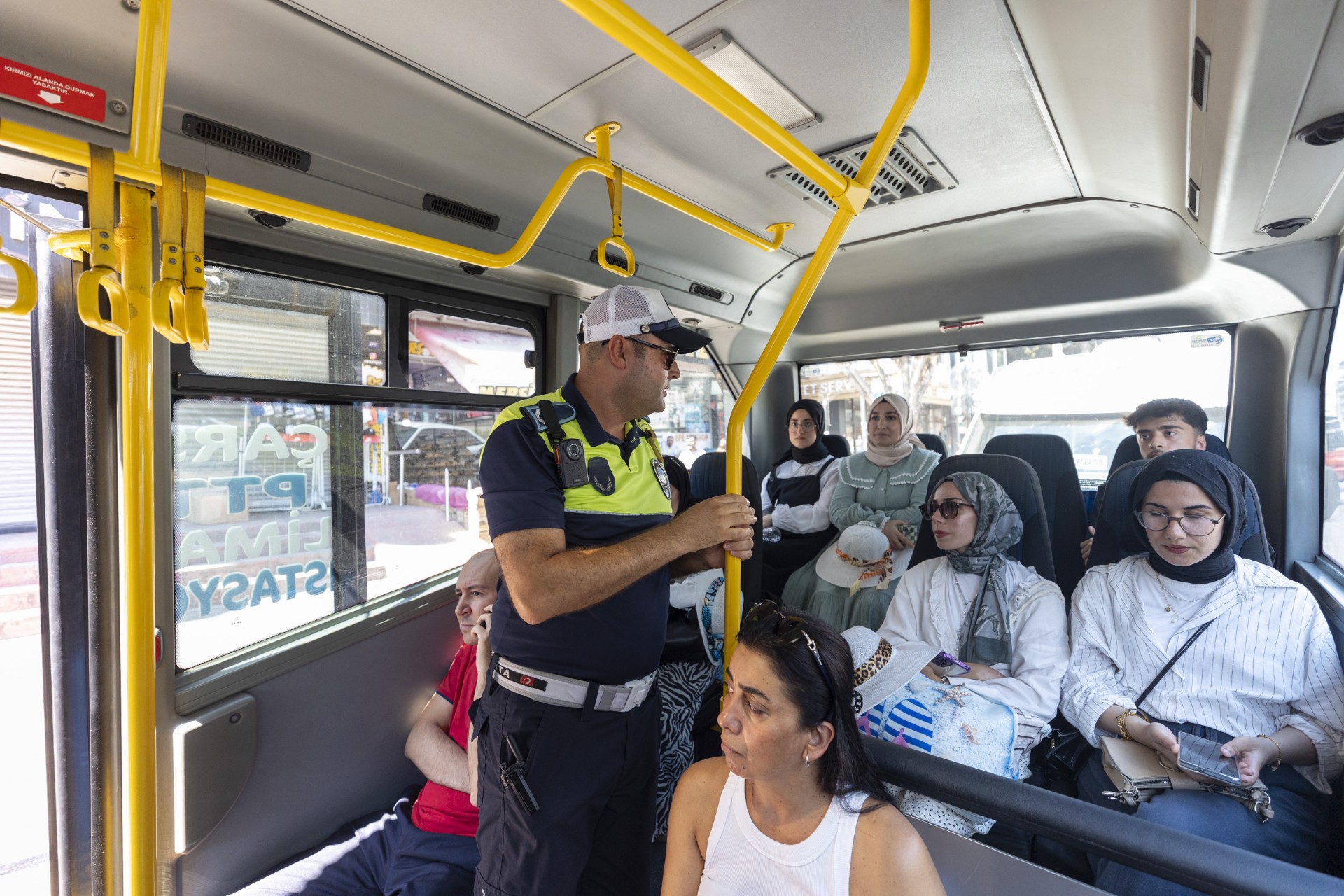 BÜYÜKŞEHİR, SICAK HAVALARDA VATANDAŞIN KONFORUNU ÖN PLANDA TUTUYOR