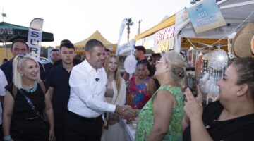 SOLİ GÜNEŞ FESTİVALİ COŞKUSU SÜRÜYOR! MEZİTLİ, MÜZİK VE RENKLİ ETKİNLİKLERLE ŞENLENİYOR