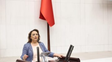 CHP Adana Milletvekili, TBMM Başkanlık Divanı Üyesi, Jeoloji Yüksek Mühendisi Dr. Müzeyyen Şevkin, kâr ve rantı önceleyen madencilik kanun teklifinin derhâl geri çekilmesi gerektiğini vurguladı