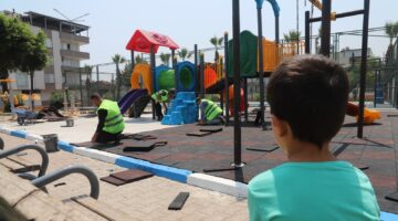Akdeniz’de Parklar Yenileniyor