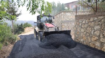 TOROSLAR BELEDİYESİ YOL ATAĞINI SÜRDÜRÜYOR