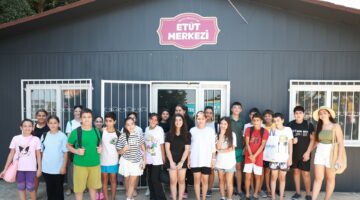 MEZİTLİ BELEDİYESİ ETÜT MERKEZİ ÖĞRENCİLERİ SU PARKI’NDA EĞLENCEYLE MOTİVASYON DEPOLADI