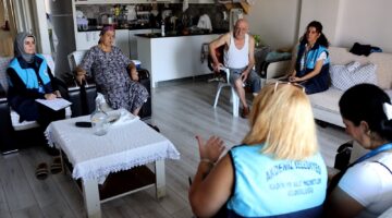 Akdeniz Belediyesi, Evde Temizlik Hizmetiyle Sosyal Destek Sağlıyor
