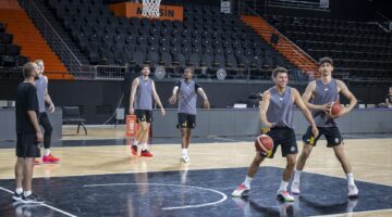 BAŞANTRENÖR SEVİM: “İYİ YOLDA İLERLİYORUZ”