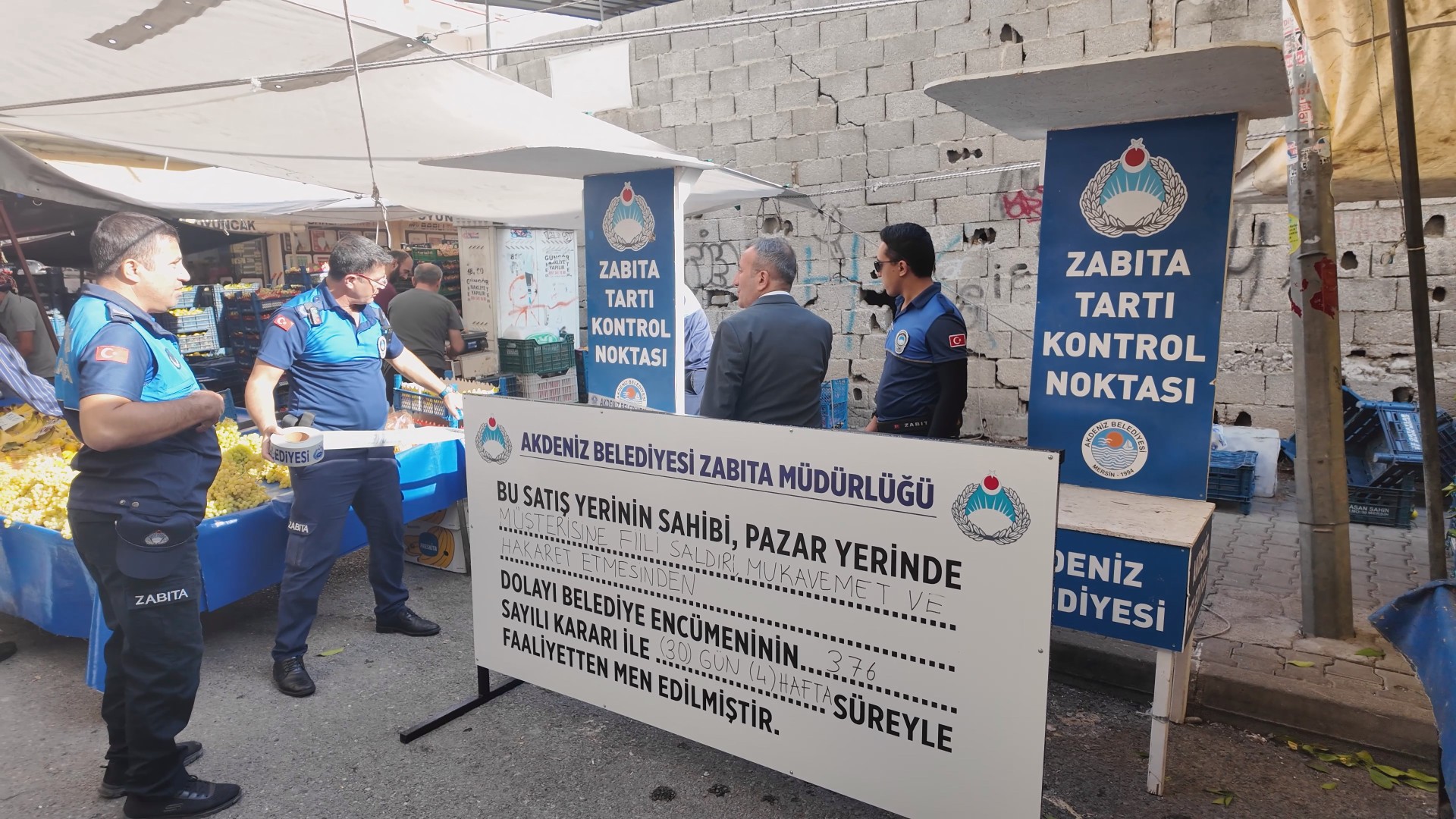 Müşterisine Hakaret Edip Fiili Saldırıda Bulunan Pazar Esnafına Faaliyetten Men Cezası.