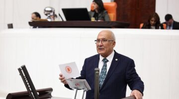 İYİ Parti Mersin Milletvekili “Burhanettin Kocamaz,BAĞ-KUR’lu çalışanlar ile SSK’lı çalışanlar arasında yaşanan eşitsizliği de göz ardı etmektedir.