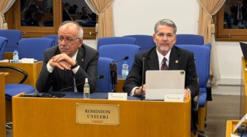MHP’Lİ DR. LEVENT UYSAL: MERSİN EKONOMİSİ TÜRKİYE’NİN LOKOMOTİFİDİR