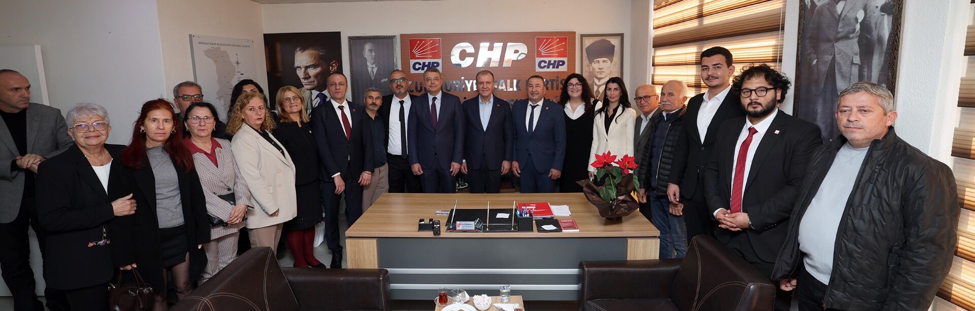 SEÇER: “CHP “Türkiye’nin kurucu iradesi CHP olmadan Türkiye’nin bekasından söz etmek mümkün değildir. Bu sorunlar çözülecekse CHP’siz çözülmez” dedi.