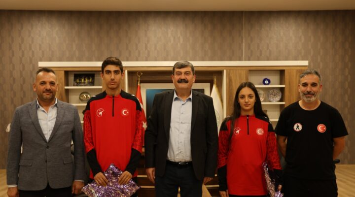 BAŞKAN YILDIZ, ŞAMPİYONLARI AĞIRLADI