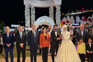 MTSO Başkan Yardımcısı Mustafa Özdamar’ın oğlunun düğünü adeta Mersin’i buluşturdu.