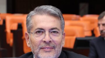 MHP MERSİN MİLLETVEKİLİ DR. LEVENT UYSAL, NEKTARİN ÜRETİCİLERİNİN SESİ OLDU